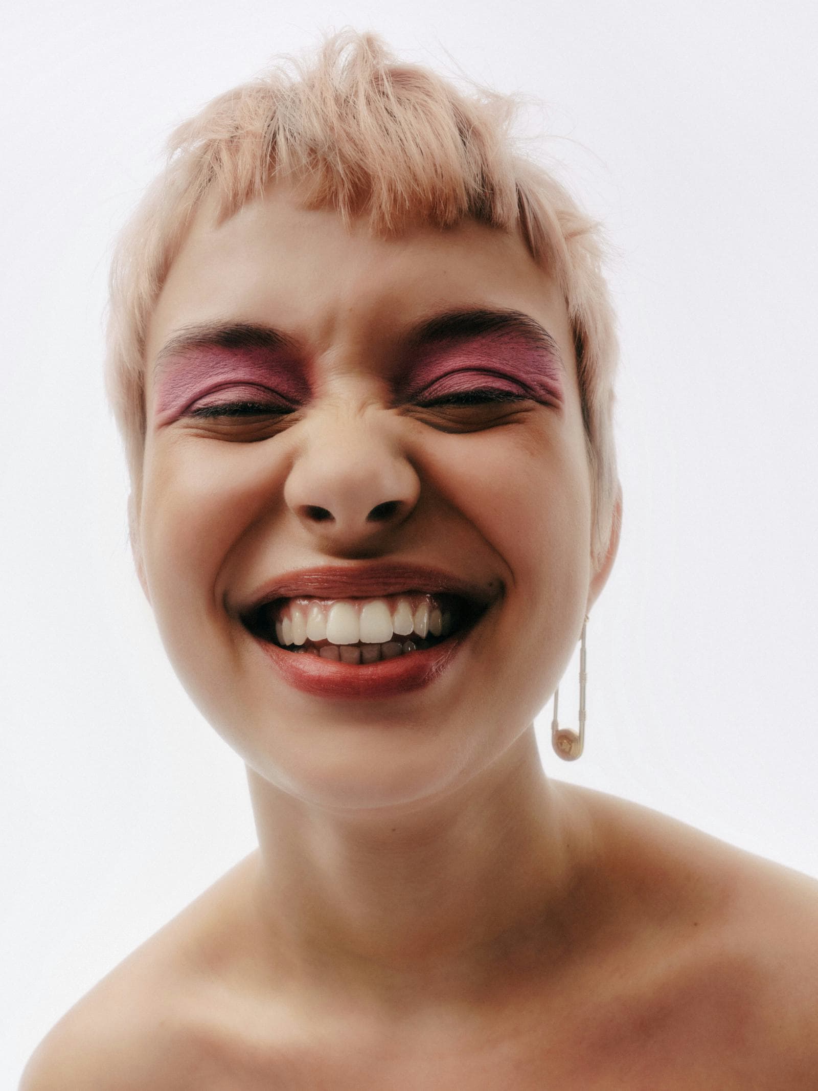 3. Apply to and accept right-fit salon assisting jobs